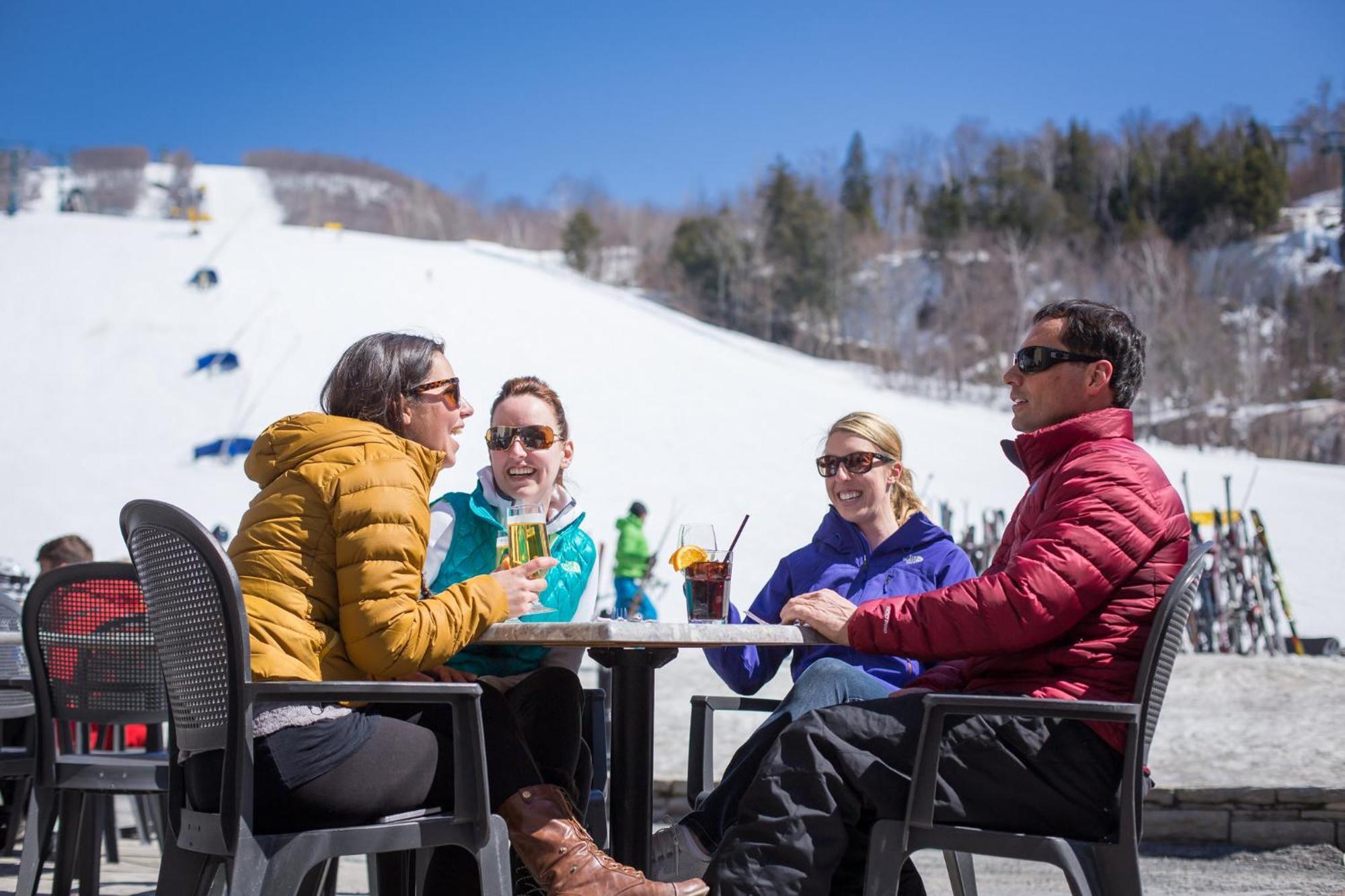 Holiday Inn Express & Suites Tremblant By Ihg Mont-Tremblant Ngoại thất bức ảnh