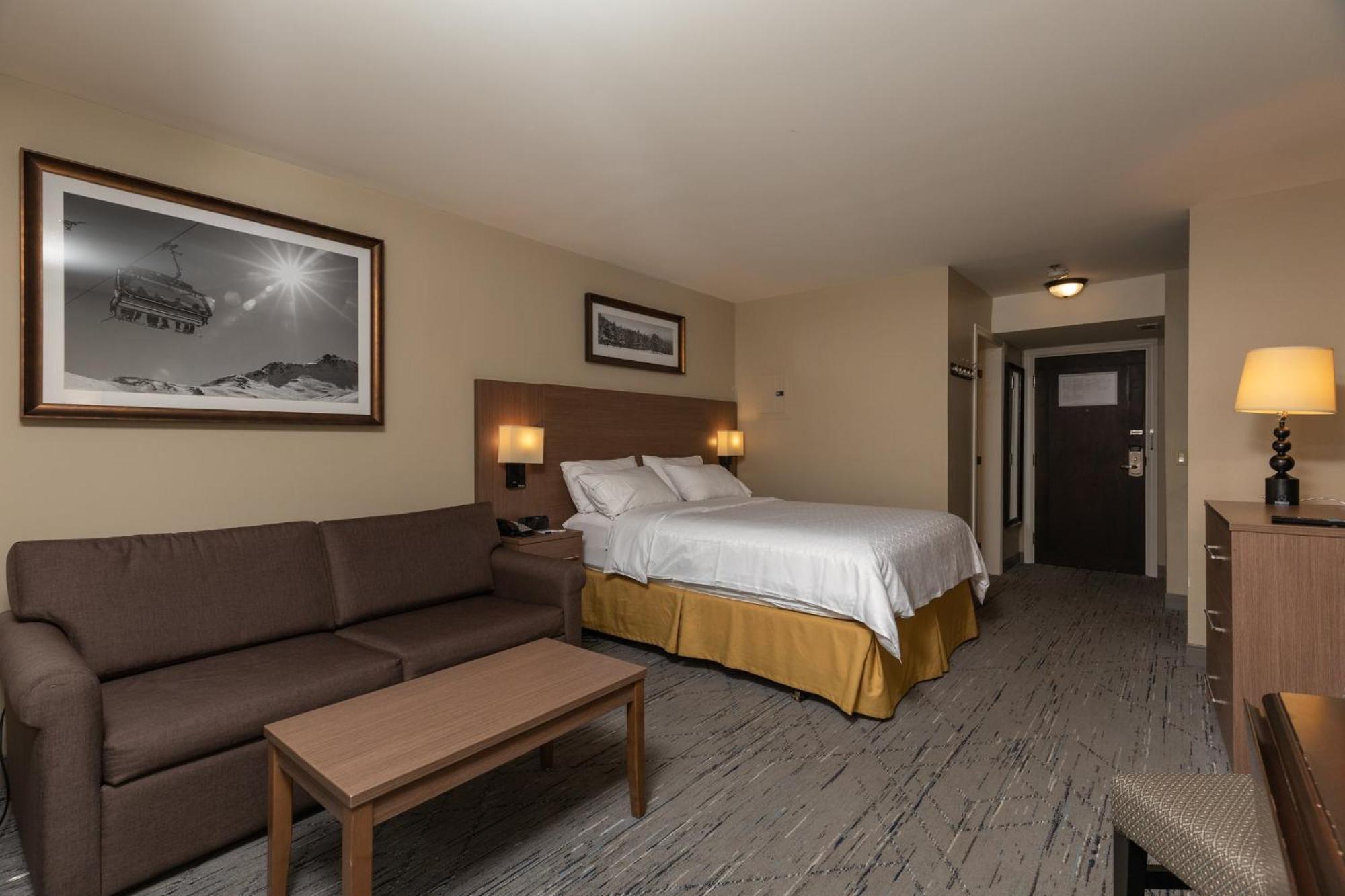 Holiday Inn Express & Suites Tremblant By Ihg Mont-Tremblant Ngoại thất bức ảnh